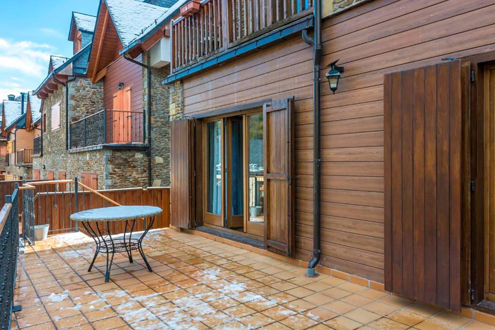 Apartamento A 15 Minutos De Baqueira Les Bordes المظهر الخارجي الصورة
