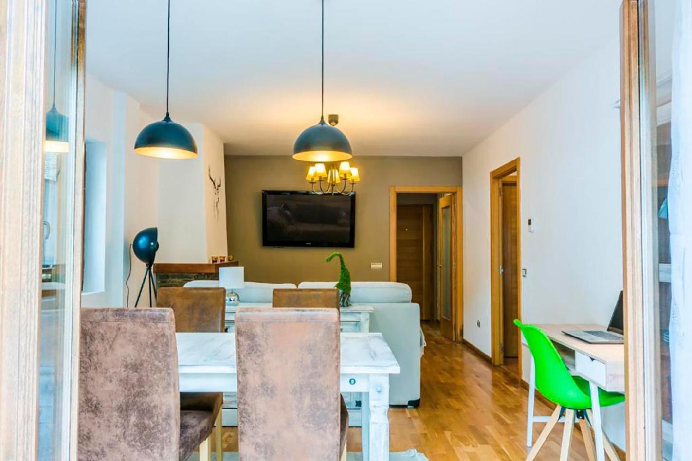 Apartamento A 15 Minutos De Baqueira Les Bordes المظهر الخارجي الصورة