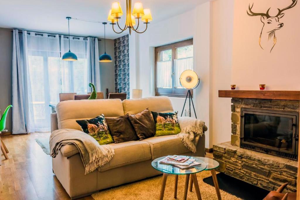 Apartamento A 15 Minutos De Baqueira Les Bordes المظهر الخارجي الصورة